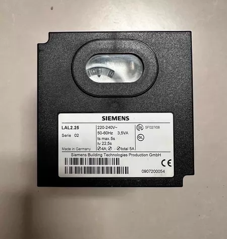 Siemens LAL2.25 Controller +