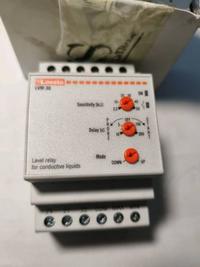 LOVATO LVM30 LVM30A240