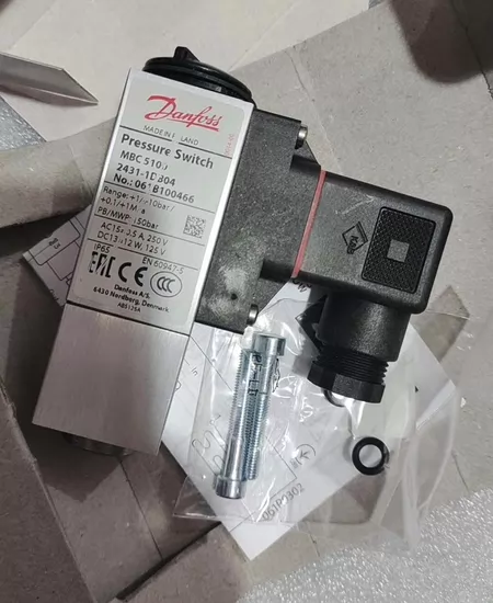 Danfoss Pressure Switch MBC5100 061B100466