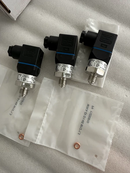 ALFA LAVAL WIKA A-10 Pressure Transmitter