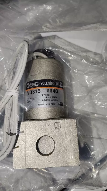 SMC Solenoid Valve V0315-004G