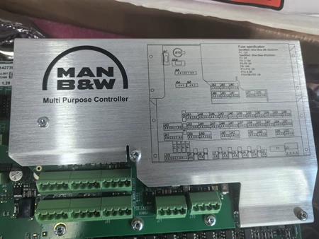 MAN B&W Controller Model 1142075-2 Version 1.
