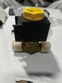 CASTEL HM2 1064/4 ， 220-230