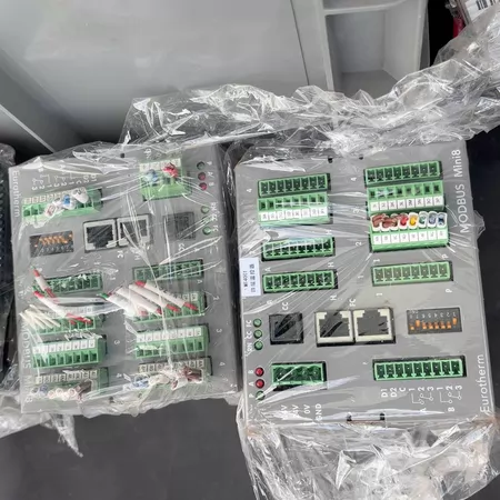 Eurotherm MINI8 Controller MINI8/