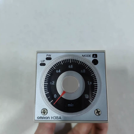 OMRON Omron Time Relay Model H3BA-N 220VAC