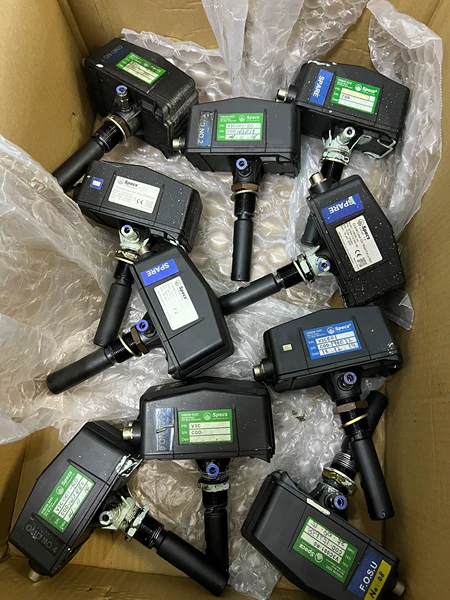 SPECS Sensor Head