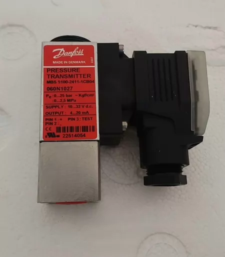 Danfoss Pressure Sensor 060N1027
