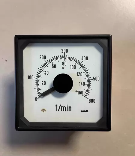 MAK Tachometer