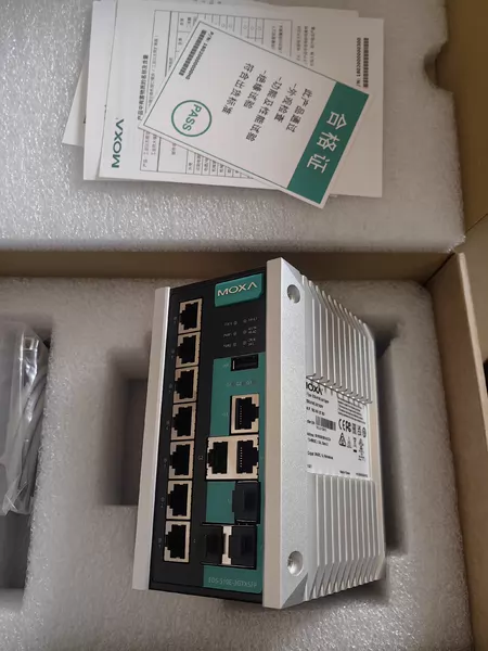 EDS-510E-3GTXSFP-T MOXA 1 Marine Spare Part