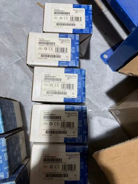 TWDDDO8TT Schneider Electric Twido Module