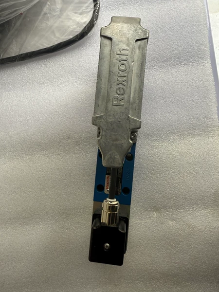 Rexroth MAN Main Engine Proportional Valve 4WRPE6VC18S