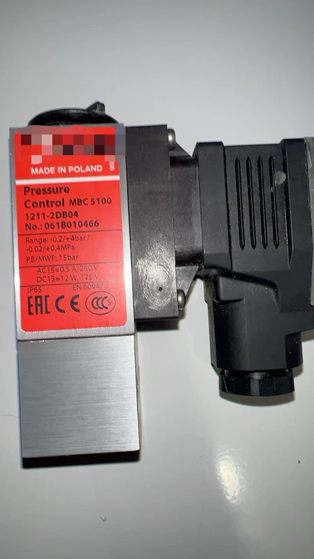 Danfoss Pressure Switch Model MBC5100 1211