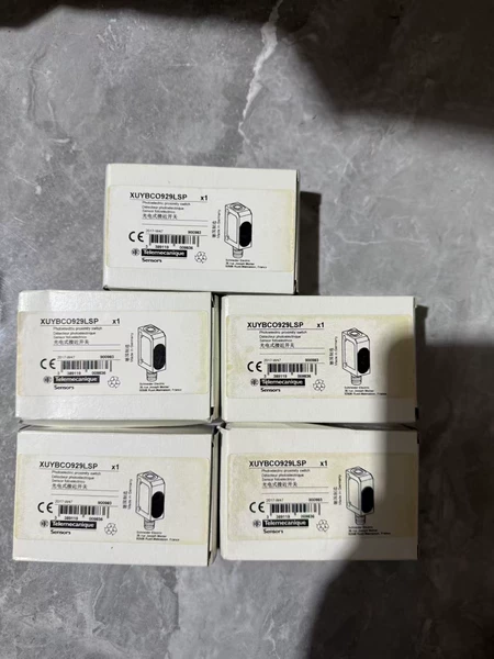 XUYBCO929LSP Schneider Electric Marine Spare Part