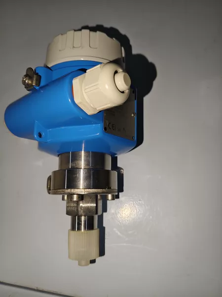 Endress+Hauser E+H Differential Pressure Transmitter Model PMC41-GE25H1