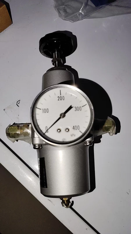 NAKAKITA NS770C Valve Pressure Gauge 0-40