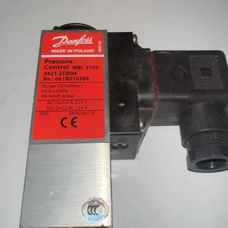 Danfoss Pressure Switch MBC5100 342