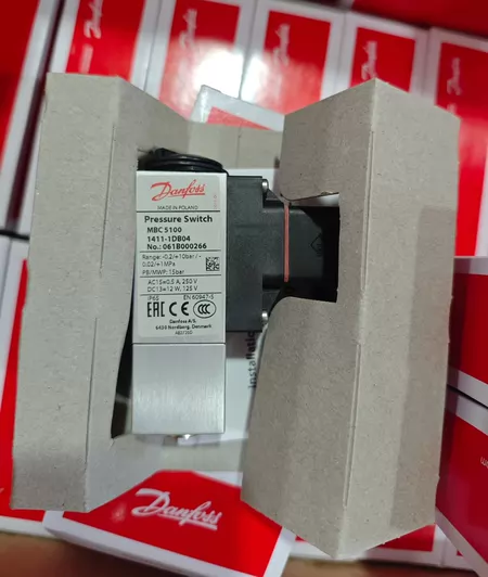 Danfoss Switch :061B000266