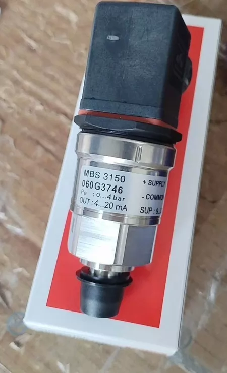 Danfoss Pressure Sensor MBS3150 060G3746 0-4ba