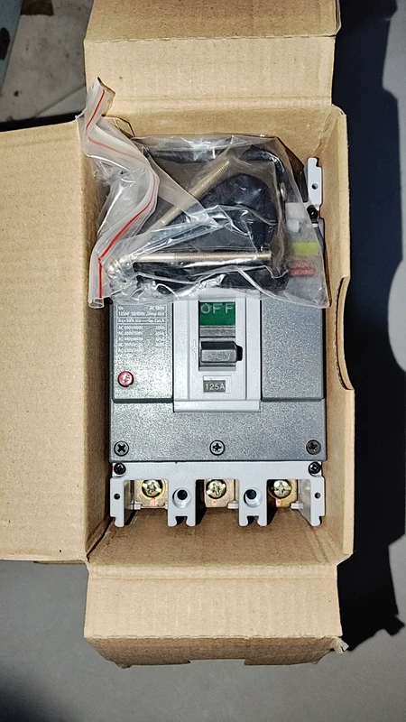 HYUNDAI UCB 100H 125A Marine Spare Part
