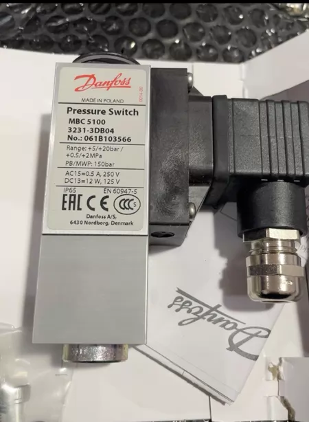 Danfoss Pressure Switch MBC5100 061B1035