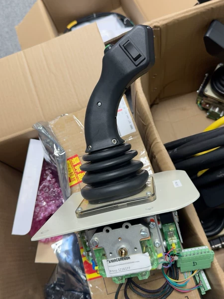 MACGREGOR Controller Model Prtno 1216177