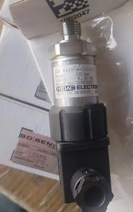 HYDAC HDA4445-A-100-Y00 Pressure Sensor