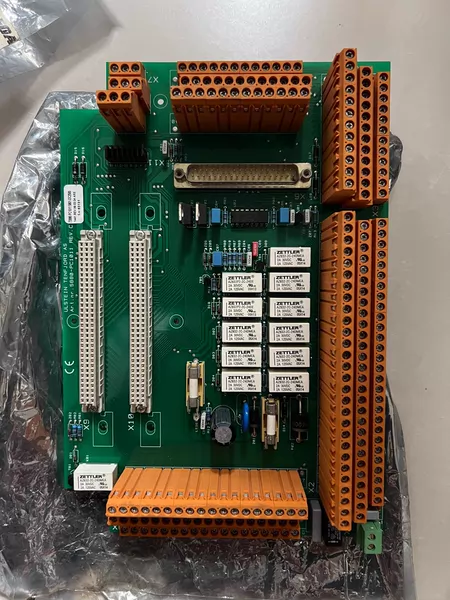 Roll-Royce DISTRIBUTION CARD