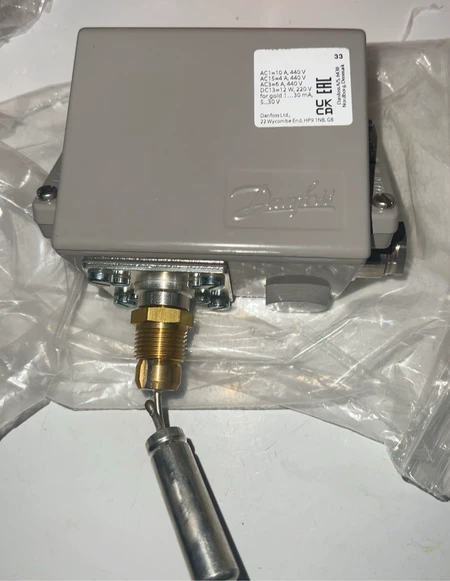 Danfoss KPS77 Pressure Switch