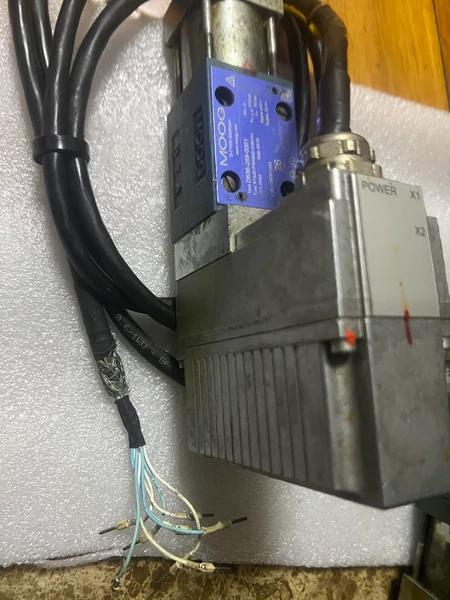 MOOG Proportional Valve D636-386-0001