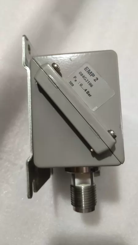 Danfoss Pressure Sensor 084G2106