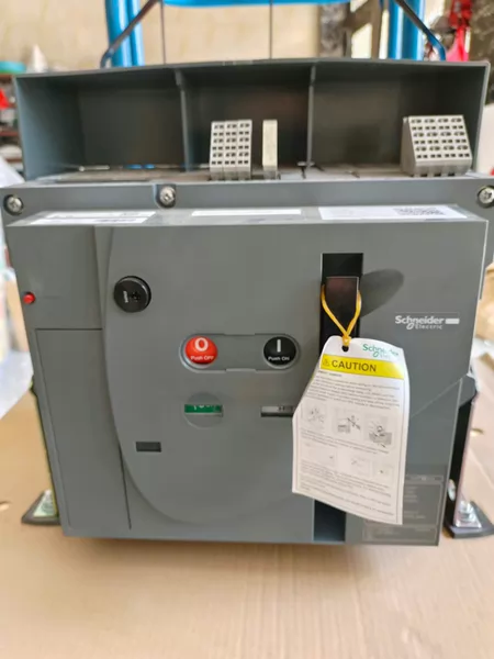Schneider Electric MVS25TA3 3P2500A Marine Spare Part