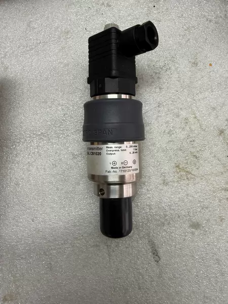 LABOM Pressure Transmitter UNIVERSAL CB1020