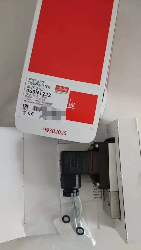 060N1222 Danfoss Pressure Switch Pressure Transmitter MBS5100 0