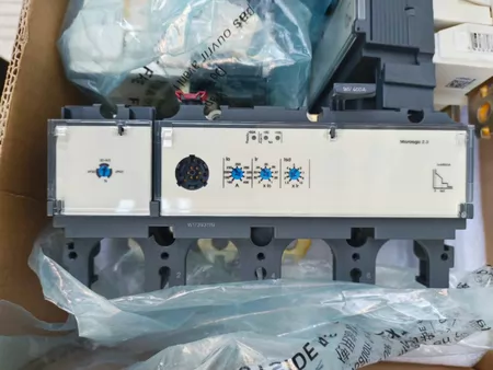 Schneider Electric NSX 4P400A 1 Marine Spare Part