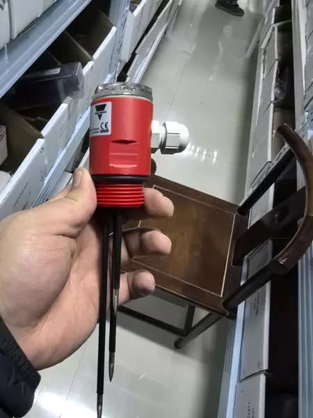 VPC310 Level Sensor Model