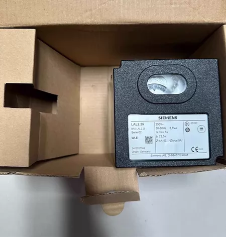 Siemens LAL2.25 Controller +