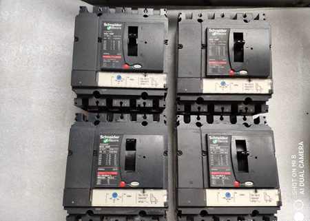 Schneider Schneider Electric NSX160F 4P160A Marine Spare Part